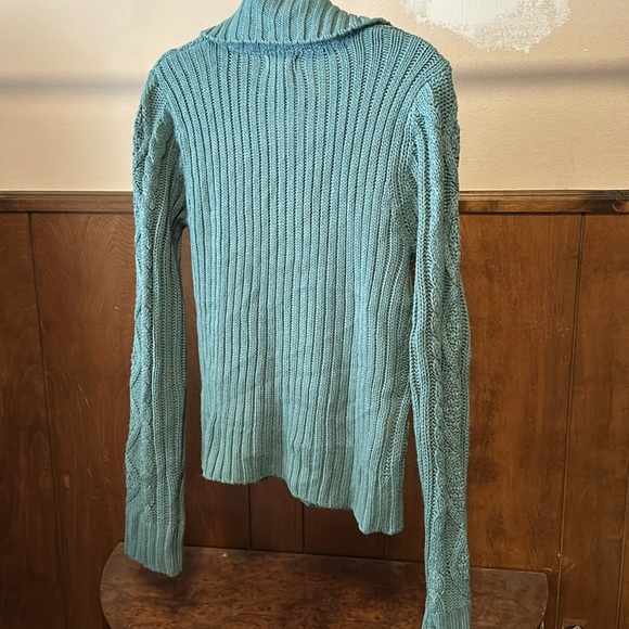St. John’s Bay chunky cable knit button front cardigan - Picture 5 of 5